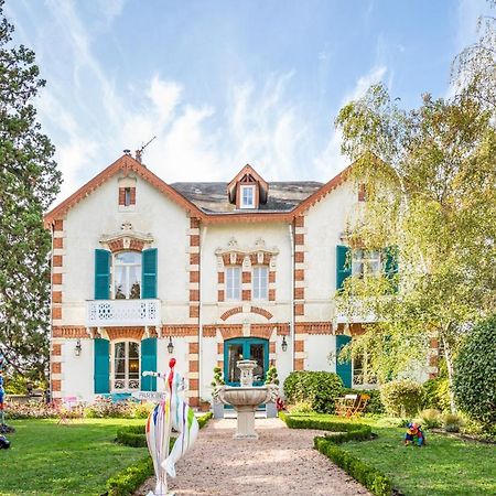 L'Oustal Bed & Breakfast Bourges Ngoại thất bức ảnh