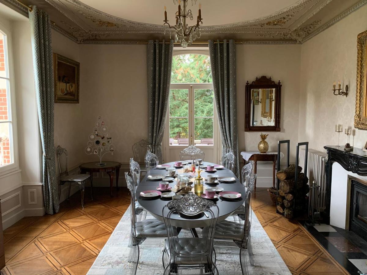 L'Oustal Bed & Breakfast Bourges Ngoại thất bức ảnh